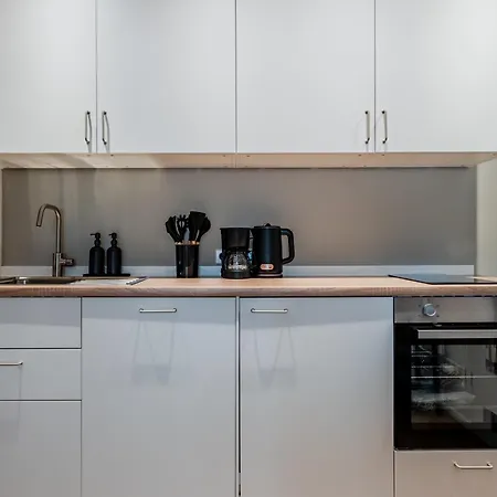 The Music - Newly Renovated דירה