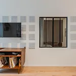 Stylisches Apartment Im Hansaviertel Берлин