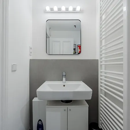 The Music - Newly Renovated Апартаменты Берлин